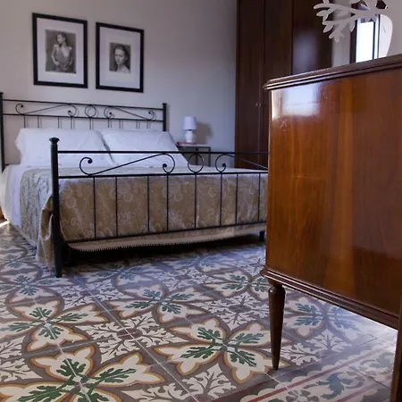 Palazzo Spandi Bed & Breakfast Martano