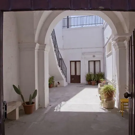 Palazzo Spandi 3* Martano