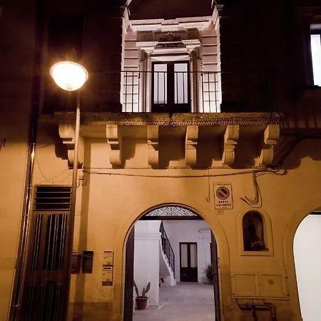 Palazzo Spandi 3*